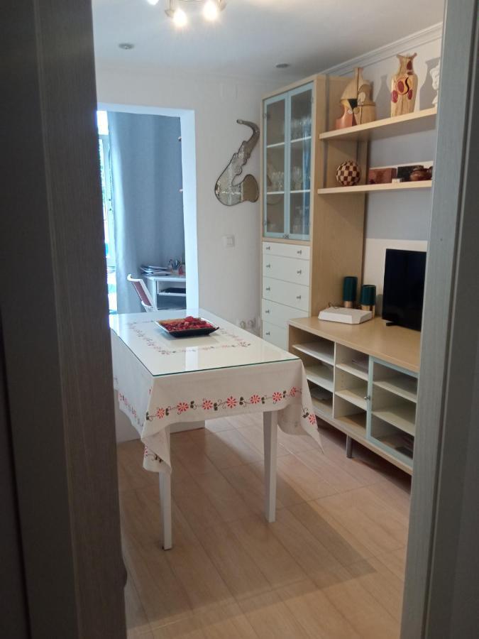 Habitaciones Individuales En Apartamento Compartido 塞维利亚 外观 照片